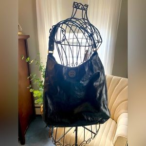 Tory Burch Hobo style